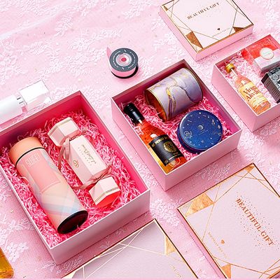 Delicated Art Paper Rigid Gift Box avec le couvercle pour le cosmétique fait main de savon