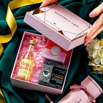 Delicated Art Paper Rigid Gift Box avec le couvercle pour le cosmétique fait main de savon