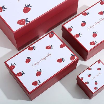 Emballage de luxe de boîte-cadeau de rouge à lèvres de modèle de fraise pour le jour de valentines