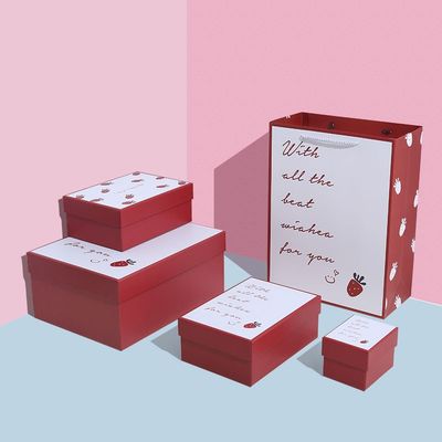 Emballage de luxe de boîte-cadeau de rouge à lèvres de modèle de fraise pour le jour de valentines
