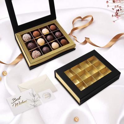 Les boîte-cadeau de présentation de chocolat de carton de rectangle aiment adapté aux besoins du client