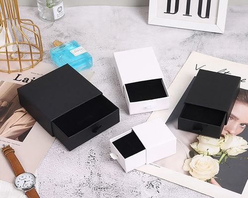 Petite boîte-cadeau de bijoux de style de tiroir personnalisé pour des pinces à cheveux d'anneau de collier