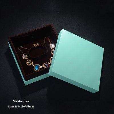 Les boîtes à bijoux de empaquetage faites sur commande de carton pour des colliers épaulent le type avec la doublure de velours