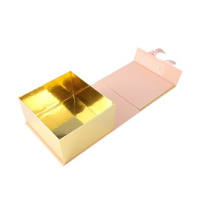 Le vêtement ISO9001 emploient CMYK 4C imprimant la fermeture de Flip Top Boxes With Magnetic