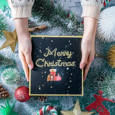 Réglé du boîte-cadeau différent de Noël de carton de la taille quatre pour des gants d'écharpe