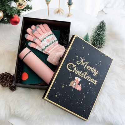 Réglé du boîte-cadeau différent de Noël de carton de la taille quatre pour des gants d'écharpe