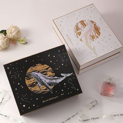 Boîte rigide faite sur commande d'épaule, boîtes de 2 morceaux avec le papier déchiqueté 29*21*9.5cm