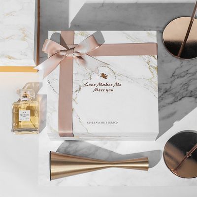 le boîte-cadeau de papier rigide de texture de marbre de 21*21*9cm, enlèvent la boîte de couvercle pour la faveur de mariage