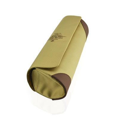 Le rouleau beige forment les boutons magnétiques de Champagne Gift Box With Two