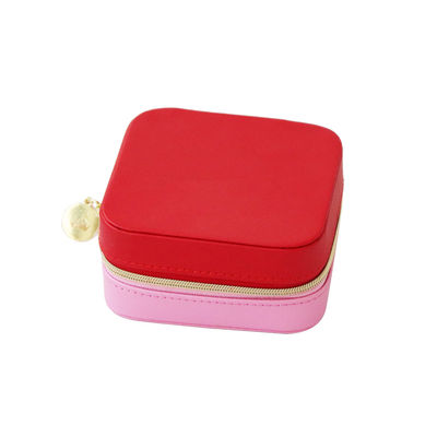 Affaire portative en cuir 10*10*5cm de bijoux de voyage de place rouge de Faux pour des filles