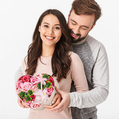 Le coeur forment le boîte-cadeau de fleur de CMYK, boîte de rangement de bouquet pour la Saint-Valentin